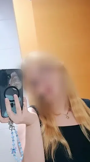Alina, 26